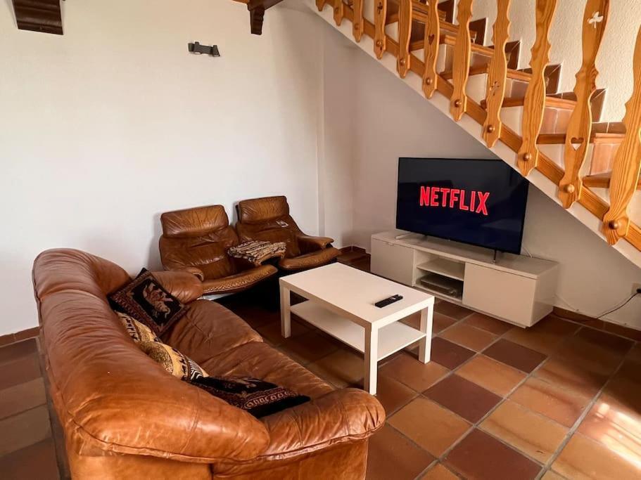 Sierra Nevada Apartamento, Ideal Para Grupos, Aparcamiento En La Puerta Y Con Impresionantes Vistas Zewnętrze zdjęcie