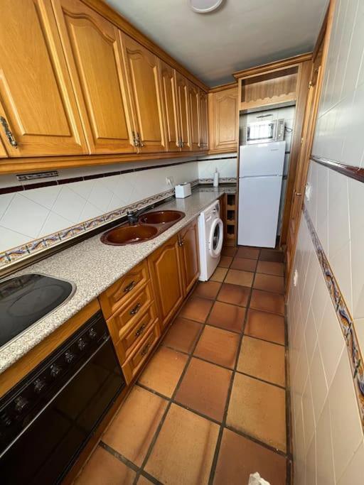 Sierra Nevada Apartamento, Ideal Para Grupos, Aparcamiento En La Puerta Y Con Impresionantes Vistas Zewnętrze zdjęcie