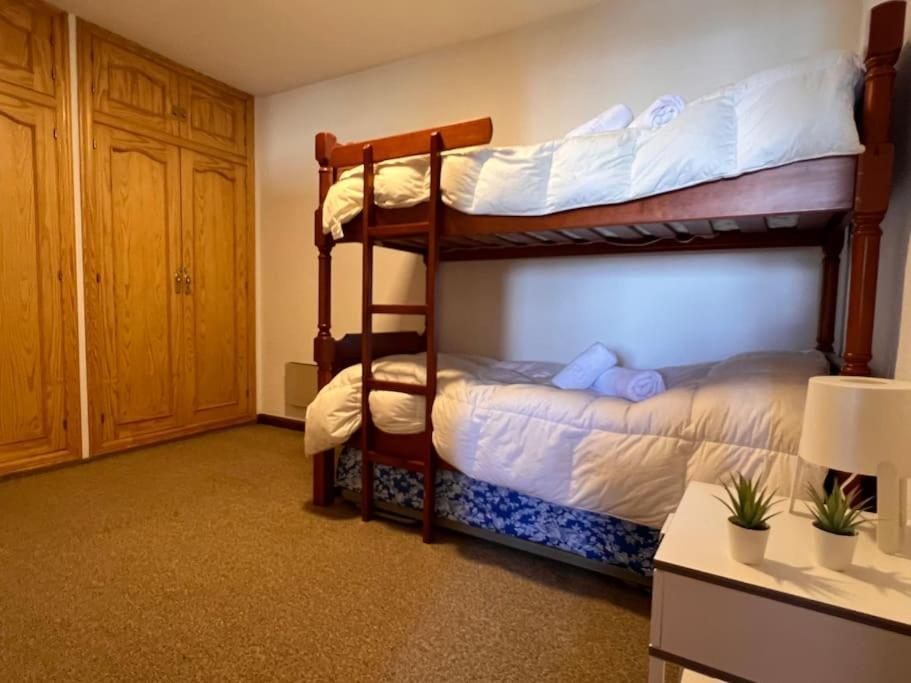 Sierra Nevada Apartamento, Ideal Para Grupos, Aparcamiento En La Puerta Y Con Impresionantes Vistas Zewnętrze zdjęcie