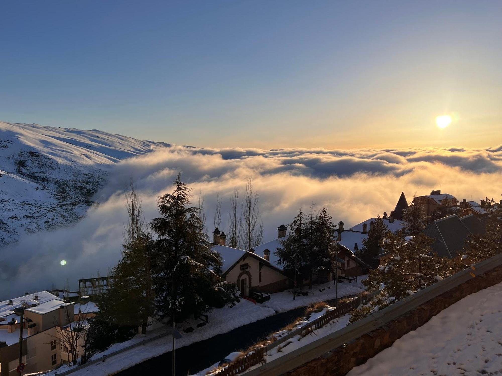 Sierra Nevada Apartamento, Ideal Para Grupos, Aparcamiento En La Puerta Y Con Impresionantes Vistas Zewnętrze zdjęcie